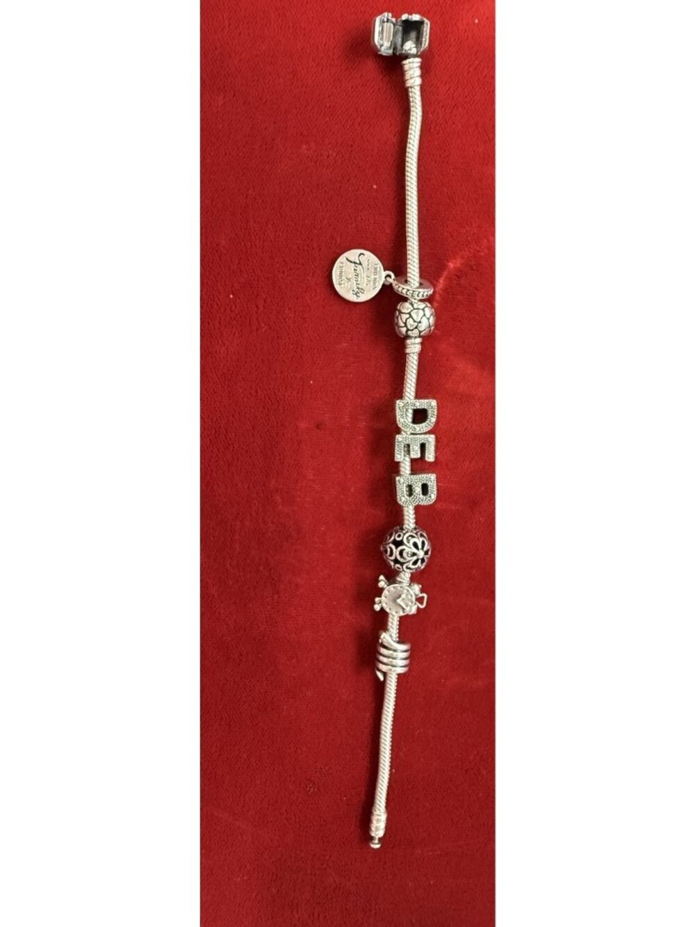 Pandora Bracelet Size 8"  with 8 Sterling Charms - Sterling Silver  39.11 g